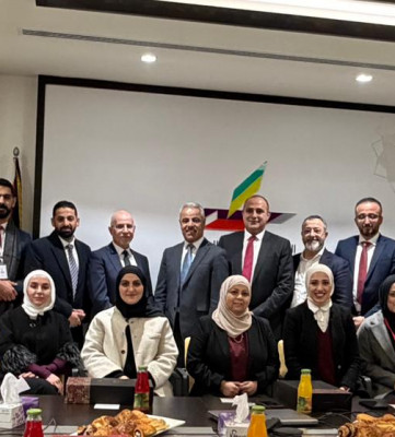 البنك الإسلامي العربي يكرّم متطوعي برنامج "بالخير بنكبر" بمناسبة يوم التطوع العالمي